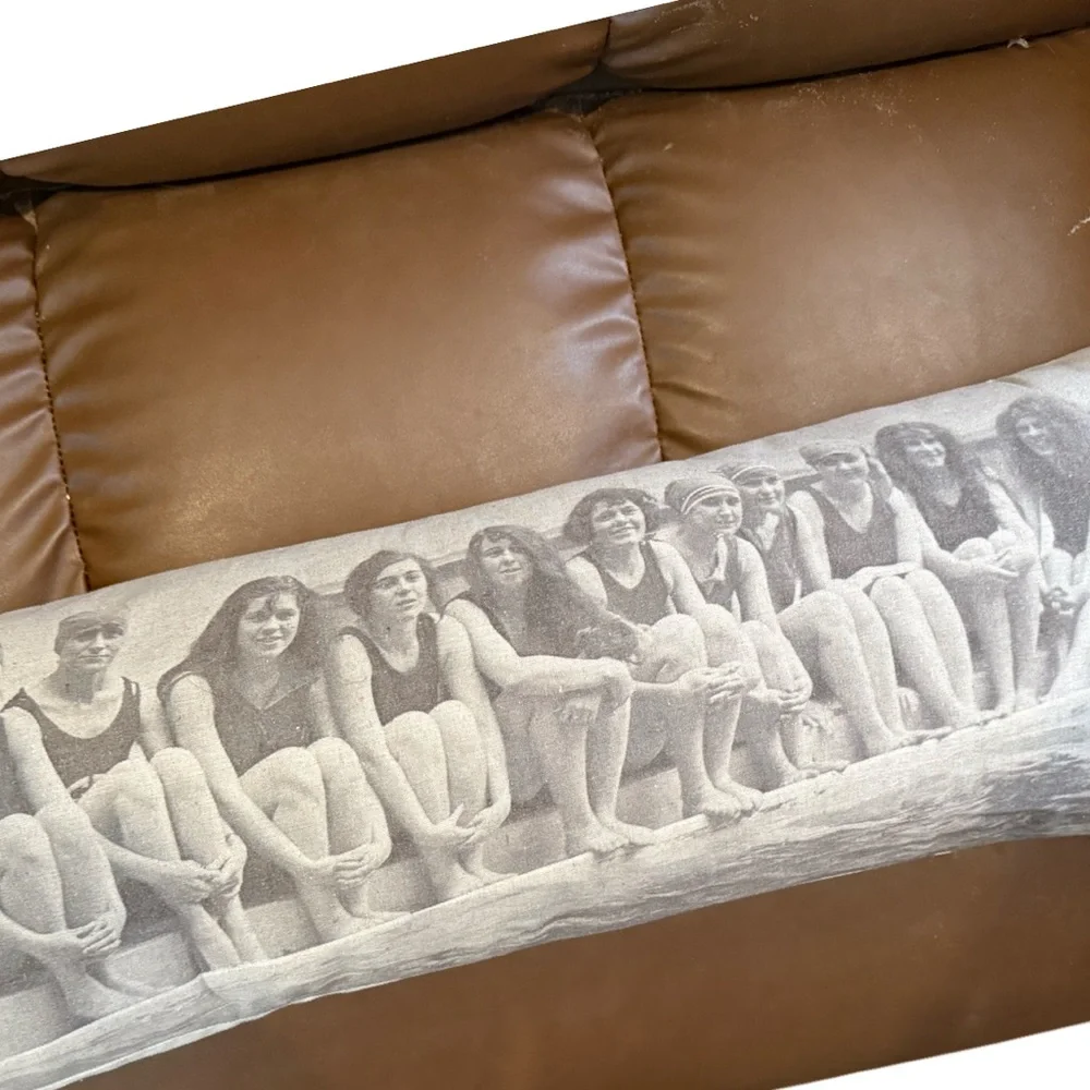 Decorative Pillow Lumbar Style Vintage Photograph Poolside Girls Zipper Closure